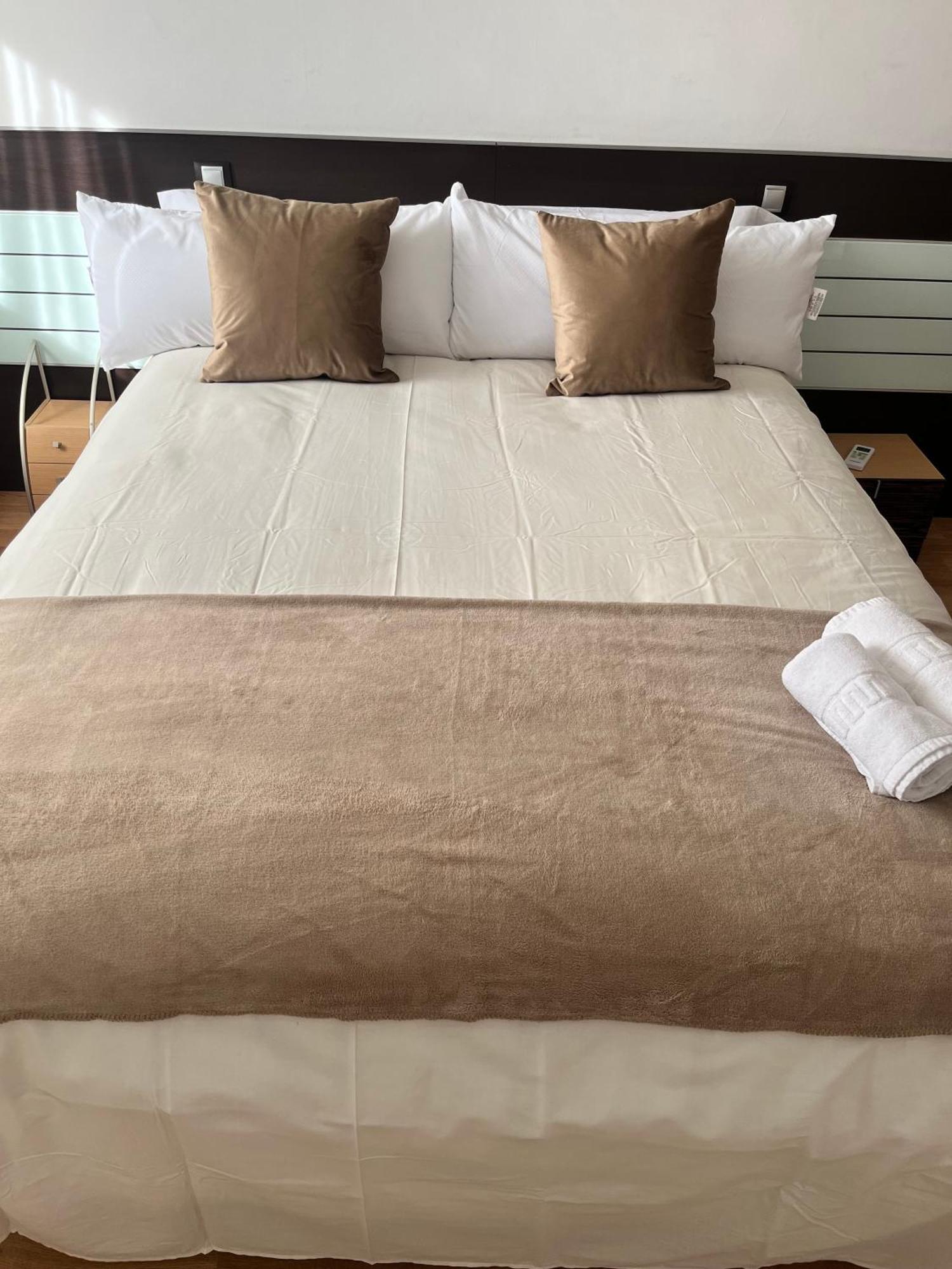 Apartamento En Zaragoza3 Exteriör bild